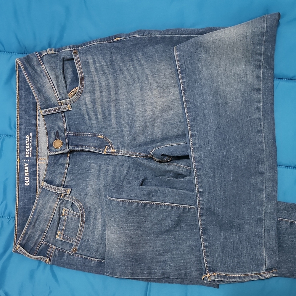 Old Navy Rockstar Low Rise Jeans Size 2